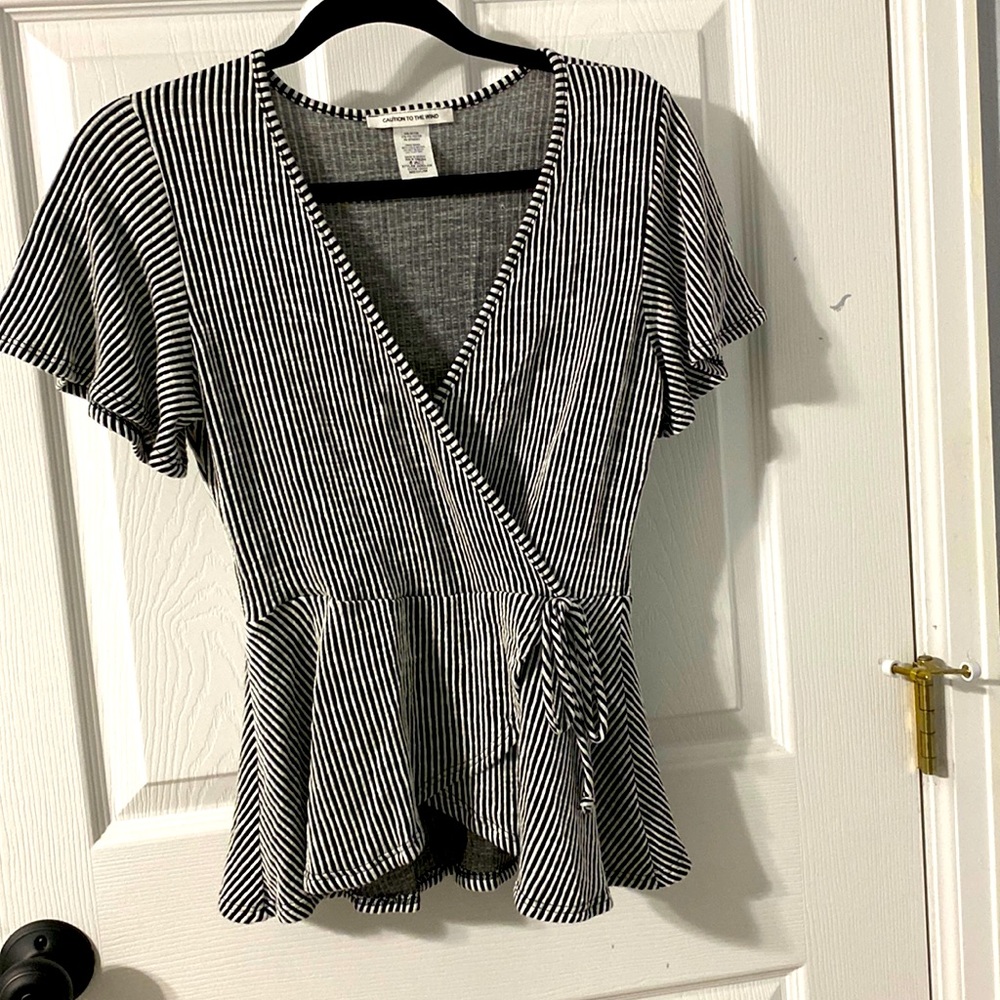 Like new women’s top